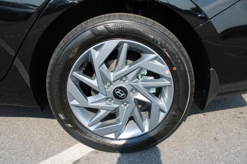 2025 Hyundai ELANTRA HEV Blue