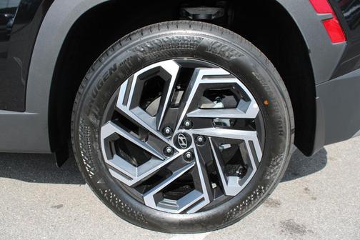 Phantom Black 2026 Hyundai TUCSON SEL