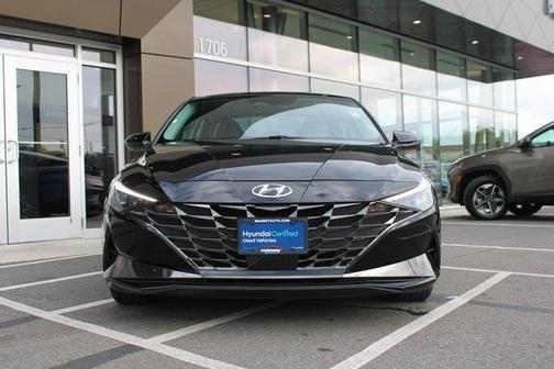 2023 Hyundai ELANTRA Limited