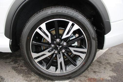 2024 Mitsubishi Eclipse Cross SEL