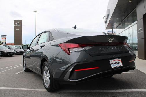 Gray 2026 Hyundai ELANTRA SE