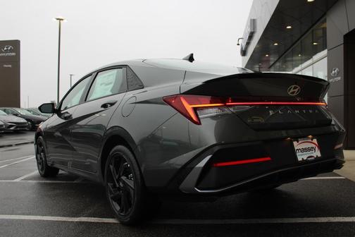 2026 Hyundai ELANTRA HEV SEL Sport