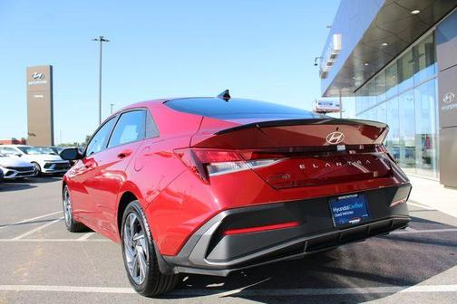 Red 2025 Hyundai ELANTRA SEL Sport