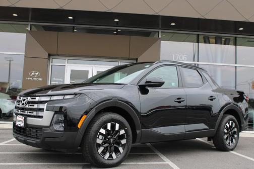 2025 Hyundai SANTA CRUZ SEL Activity