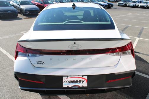 Serenity White Pearl 2026 Hyundai ELANTRA SEL Sport