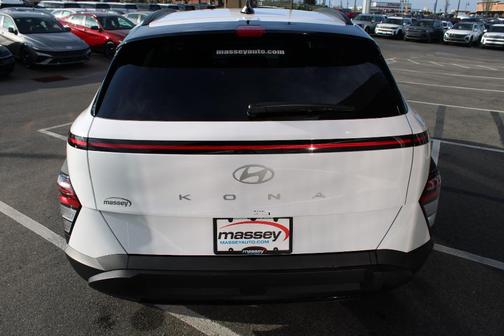 Atlas 2026 Hyundai KONA SEL Sport