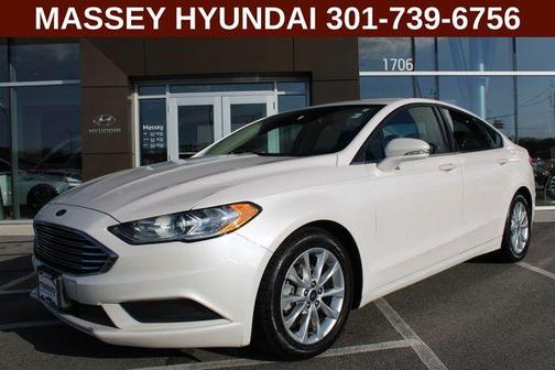 White 2017 Ford Fusion SE