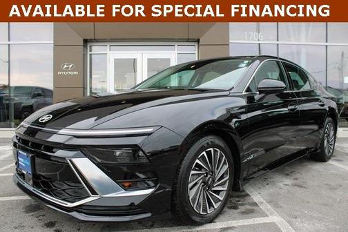 2025 Hyundai SONATA Hybrid SEL