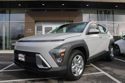2025 Hyundai KONA SE