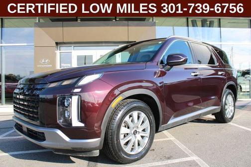 Burgundy 2025 Hyundai PALISADE SEL