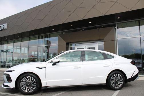 White 2025 Hyundai SONATA Hybrid SEL
