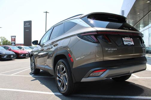2025 Hyundai TUCSON Hybrid Limited
