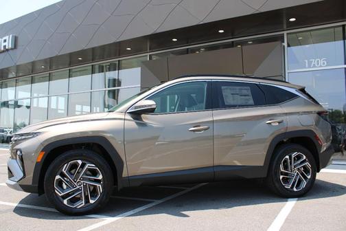 2025 Hyundai TUCSON Hybrid Limited