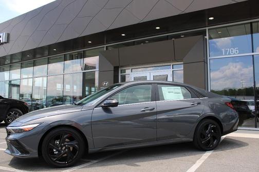 Gray 2026 Hyundai ELANTRA SEL SPORT PREMIUM