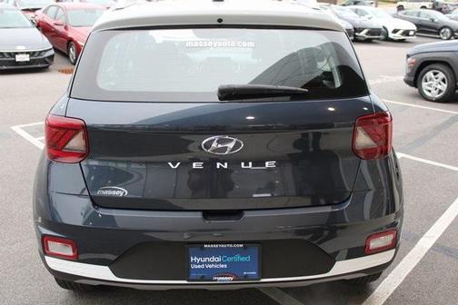 2024 Hyundai VENUE Limited