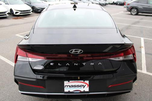 Black 2026 Hyundai ELANTRA SEL Sport