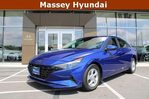 2022 Hyundai ELANTRA SE