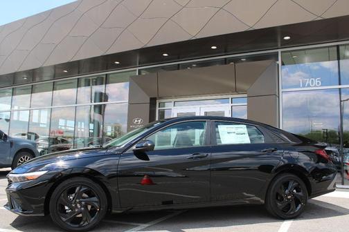 Black 2026 Hyundai ELANTRA SEL Sport