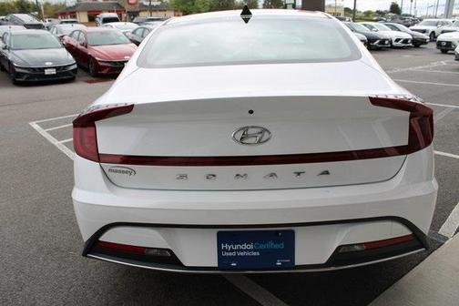 2023 Hyundai SONATA SE