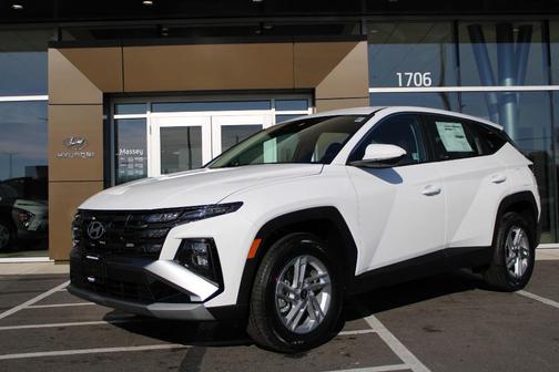 2025 Hyundai TUCSON SE