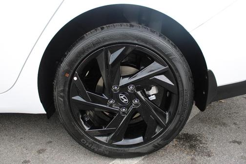 White 2026 Hyundai ELANTRA SEL Sport