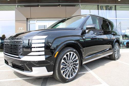 Abyss Black Pearl 2026 Hyundai Palisade Hybrid Calligraphy