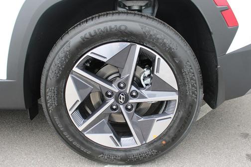 Serenity White Pearl 2026 Hyundai TUCSON SEL Premium
