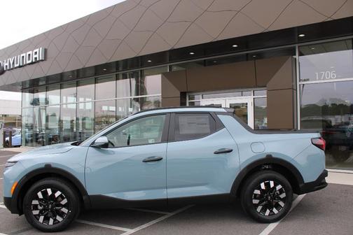 2025 Hyundai SANTA CRUZ SEL Activity