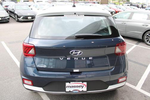 2025 Hyundai VENUE Limited