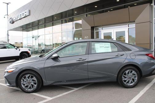 2025 Hyundai ELANTRA HEV Blue