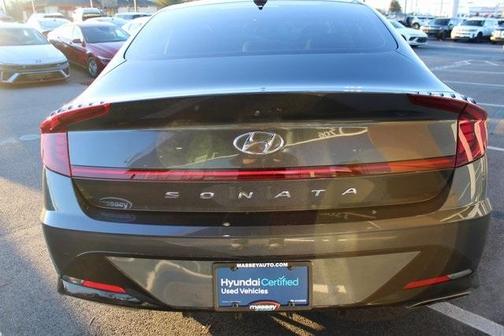 2022 Hyundai SONATA SEL