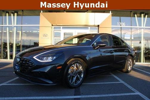 2022 Hyundai SONATA SEL