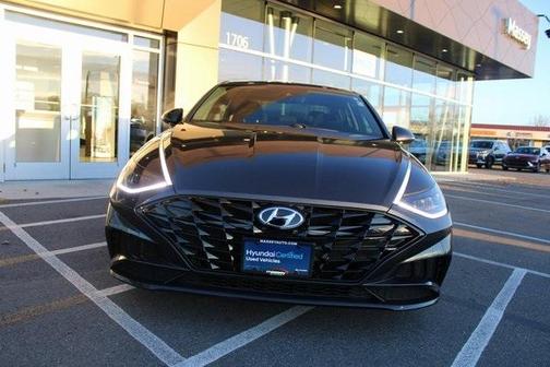 2022 Hyundai SONATA SEL