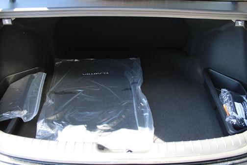 Black 2026 Hyundai ELANTRA SEL Sport