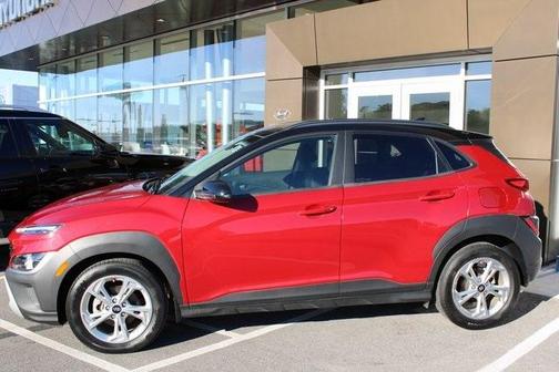 2022 Hyundai KONA SEL