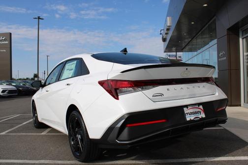 Serenity White Pearl 2026 Hyundai ELANTRA SEL Sport