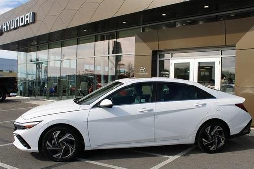 2025 Hyundai ELANTRA HEV Limited