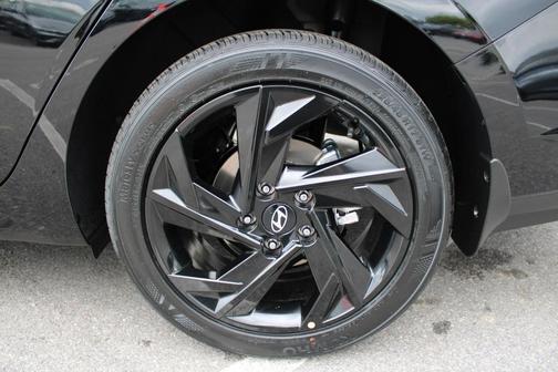 Black 2026 Hyundai ELANTRA SEL Sport