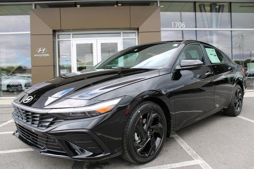 Black 2026 Hyundai ELANTRA SEL Sport