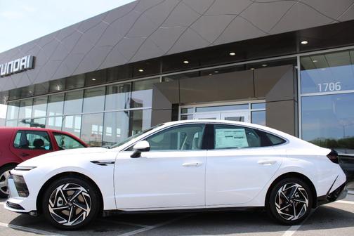 White 2026 Hyundai SONATA SEL Sport