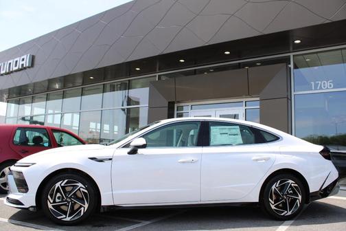 White 2026 Hyundai SONATA SEL Sport