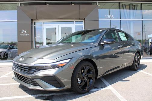 Amazon Gray 2026 Hyundai ELANTRA SEL Sport