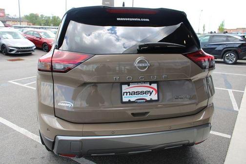 Dk Beige Blk 2024 Nissan Rogue SL