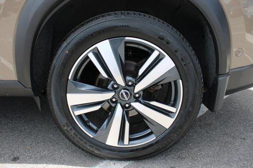 Dk Beige Blk 2024 Nissan Rogue SL