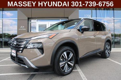 Dk Beige Blk 2024 Nissan Rogue SL