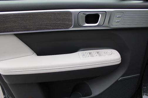 2025 Hyundai SANTA FE HEV Limited