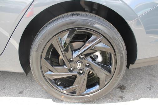 Gray 2026 Hyundai ELANTRA SEL Sport