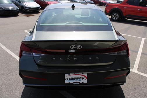 Amazon Gray 2026 Hyundai ELANTRA SEL Sport