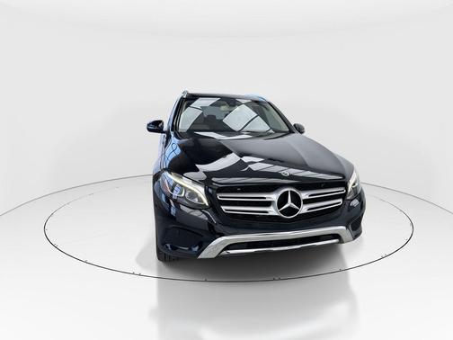 2019 Mercedes-Benz GLC 300 Base