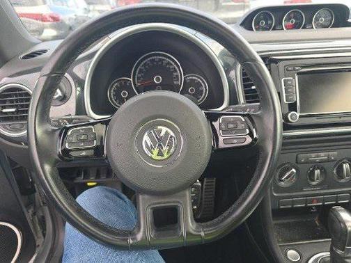 2014 Volkswagen Beetle DSG 2.0T R-Line